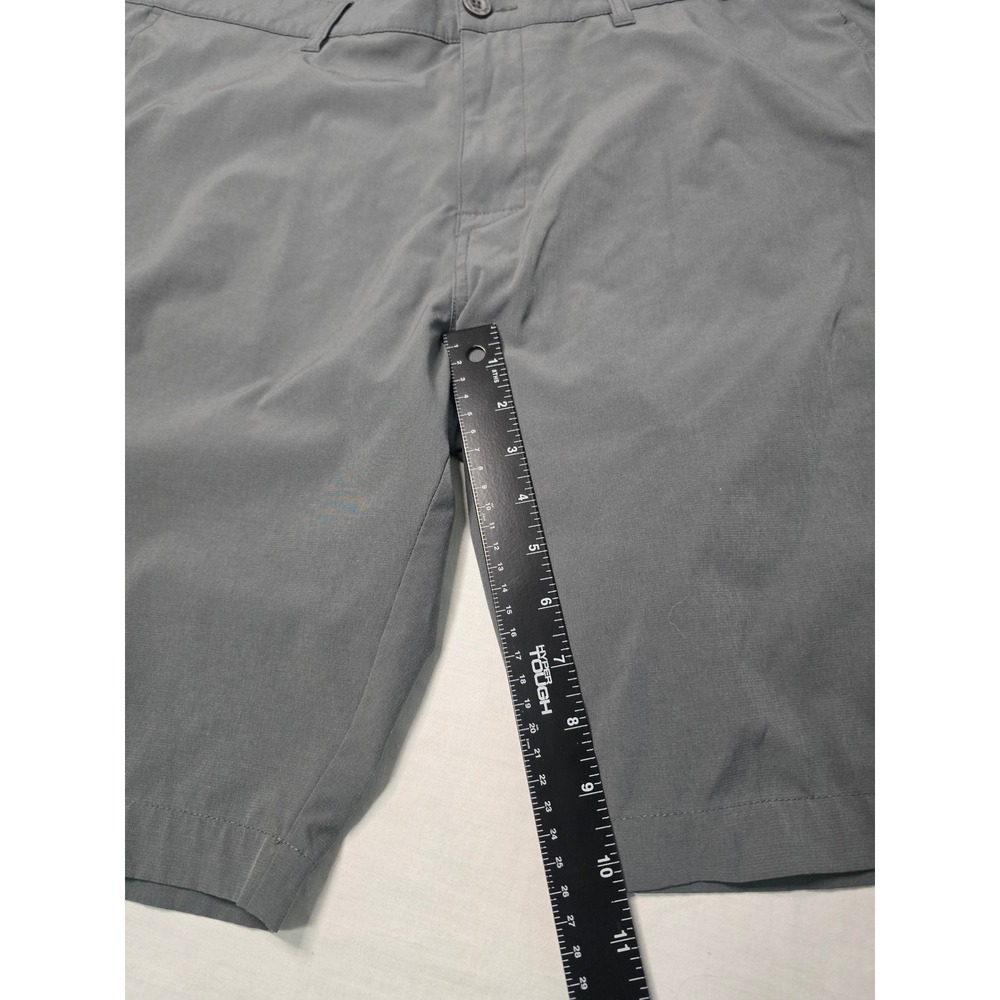 TravisMathew Beck Mens Gray Performance Golf Chino Shorts Size 40 Stretch - Picture 8 of 8